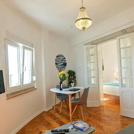 Myplace Lisbon - Tagides River View 別荘 *